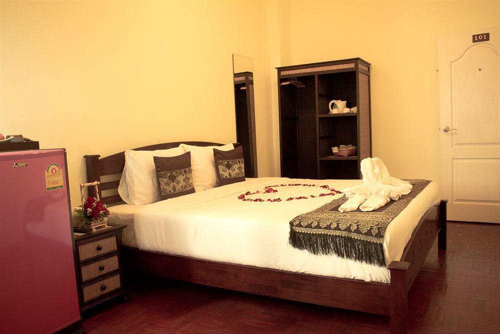 Sasima Bed And Breakfast Chiang Mai Exterior photo